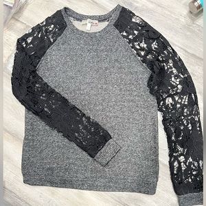 NWOT Sweater with crochet/lace sleeves